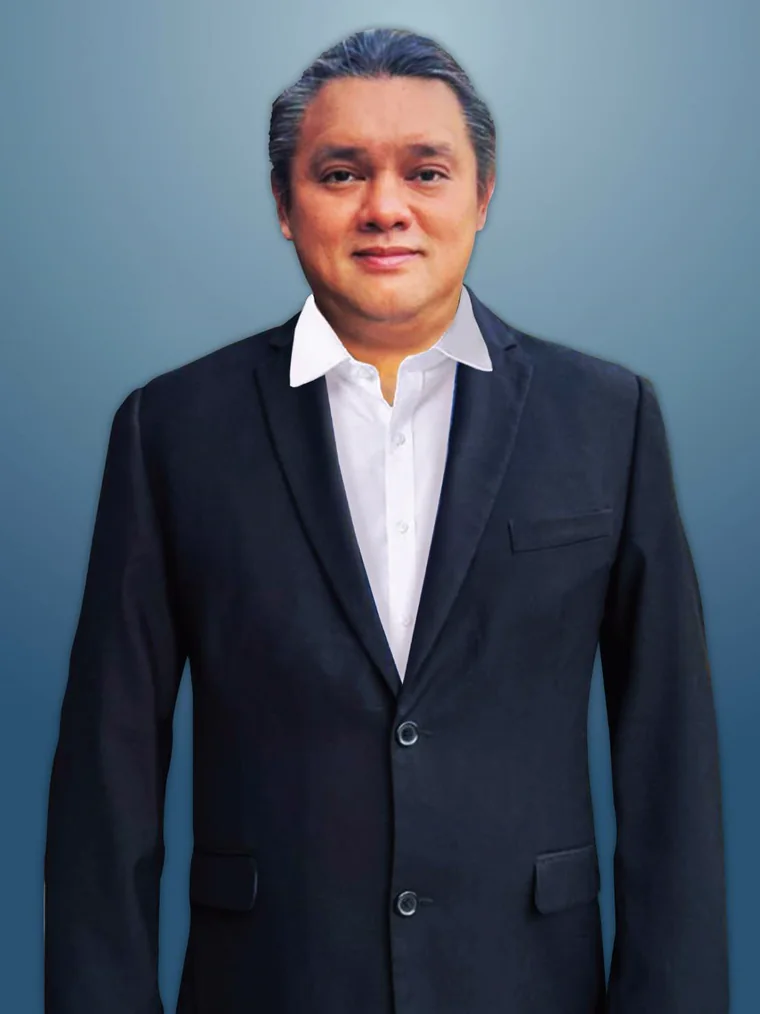 ธนัชพล บวรวุฒิ ประธานกรรมการบริษัทรับสร้างสถานบันเทิง